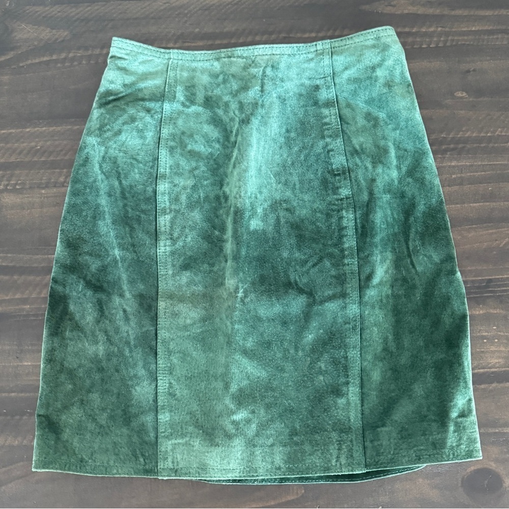 Vintage Copper Key Green Suede Leather Skirt Size 9, Stylish excellent condition